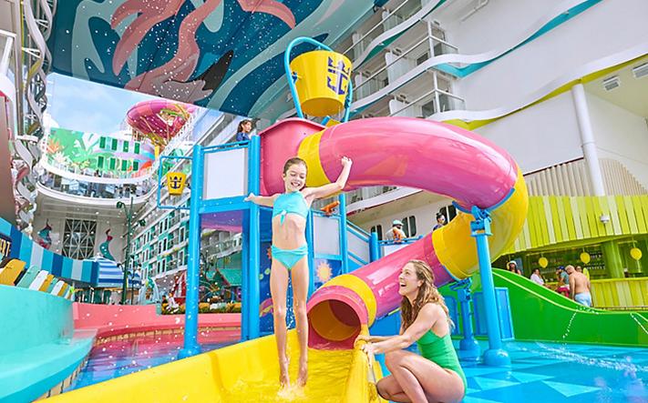 Foto oficial de Royal Caribbean relacionada con Splashaway Bay