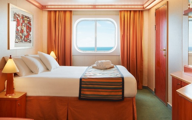 Imagen oficial exterior del Costa Pacifica de Costa Cruceros